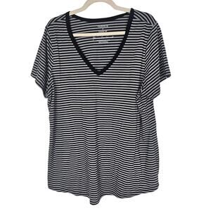 Torrid Top V Neck Top Women 2X Gray Black Striped T Shirt Women Casual Top Women